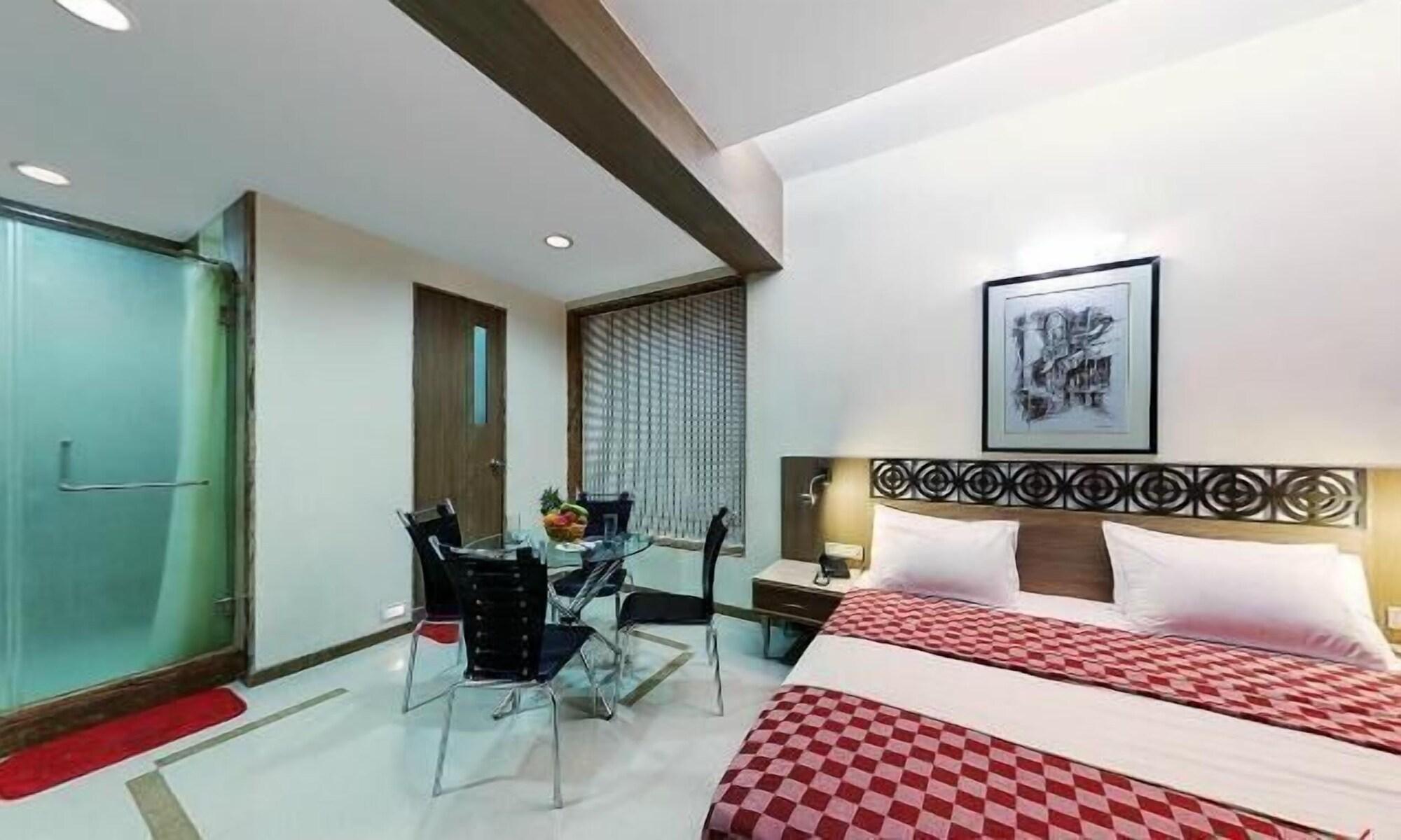 Hotel Unicontinental Bombay Esterno foto